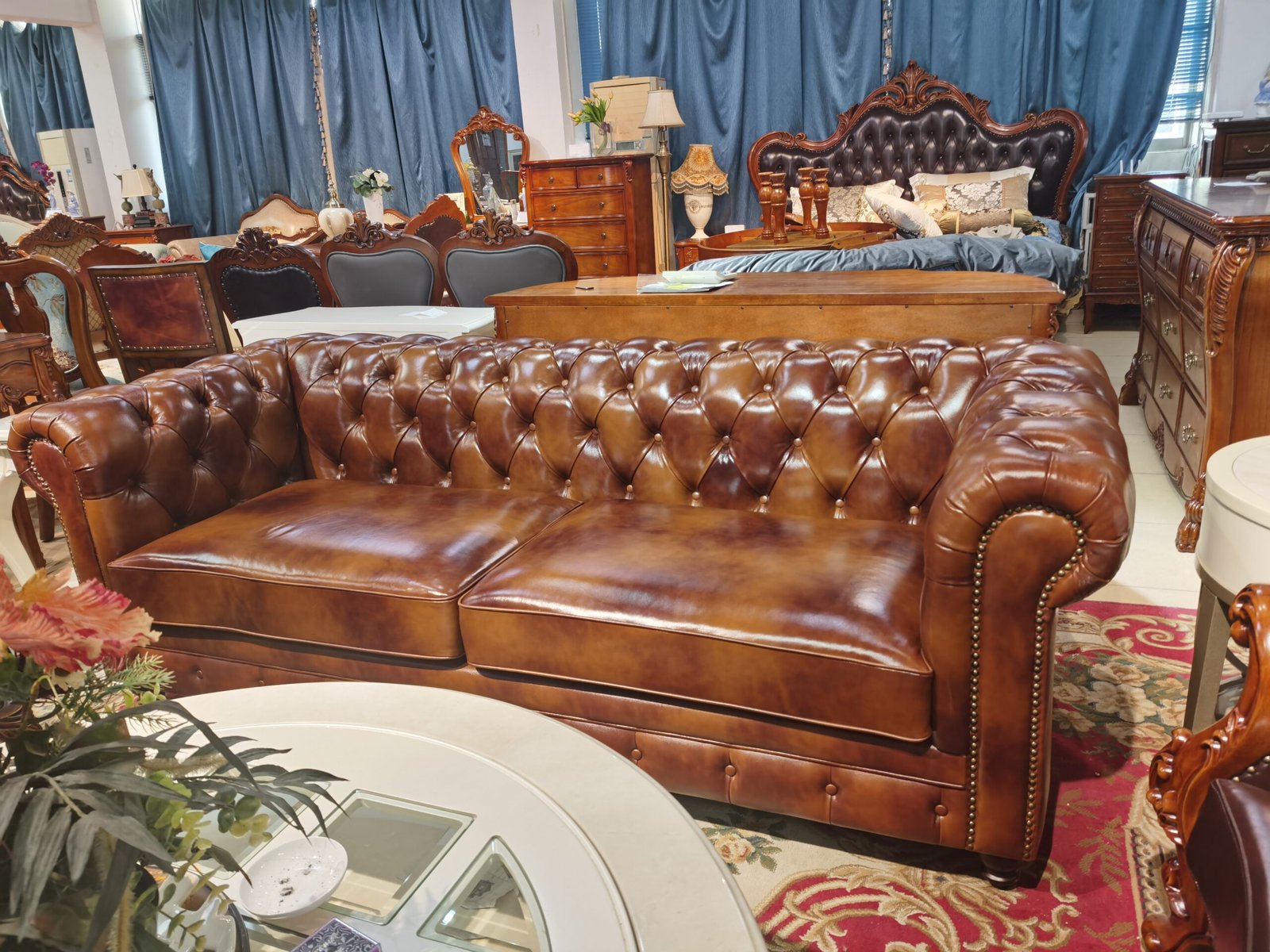 American Retro Full-Grain Leather Chesterfield sofa - Image 6
